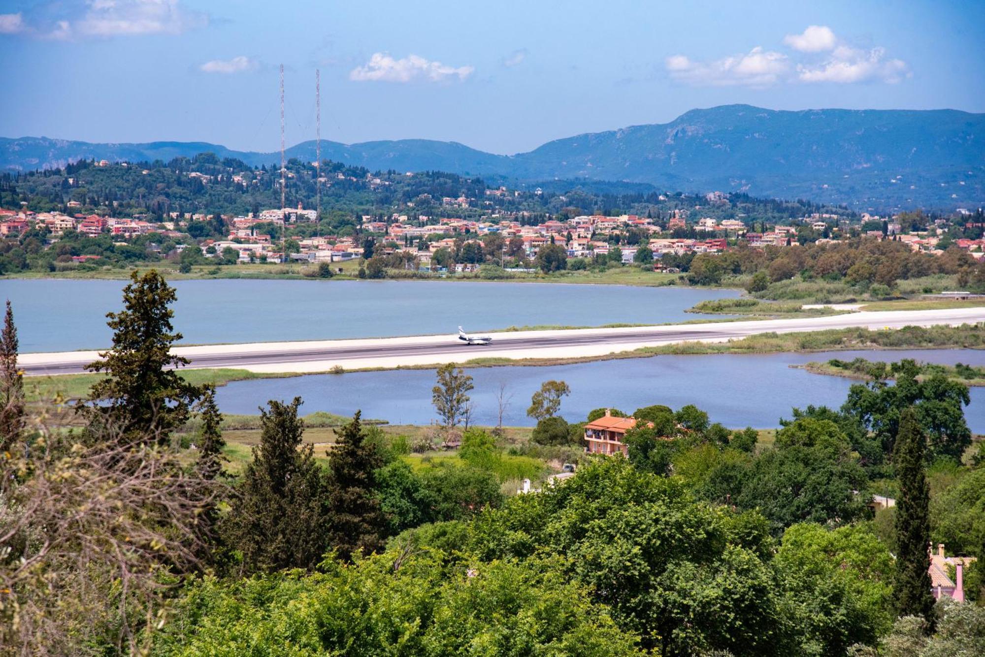Gems Suites Corfu  Exterior photo